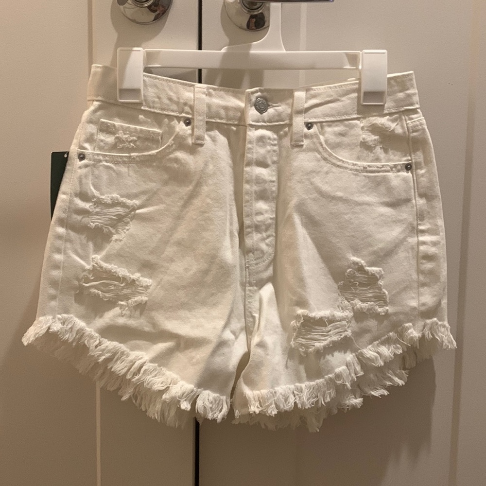 White high rise shorts